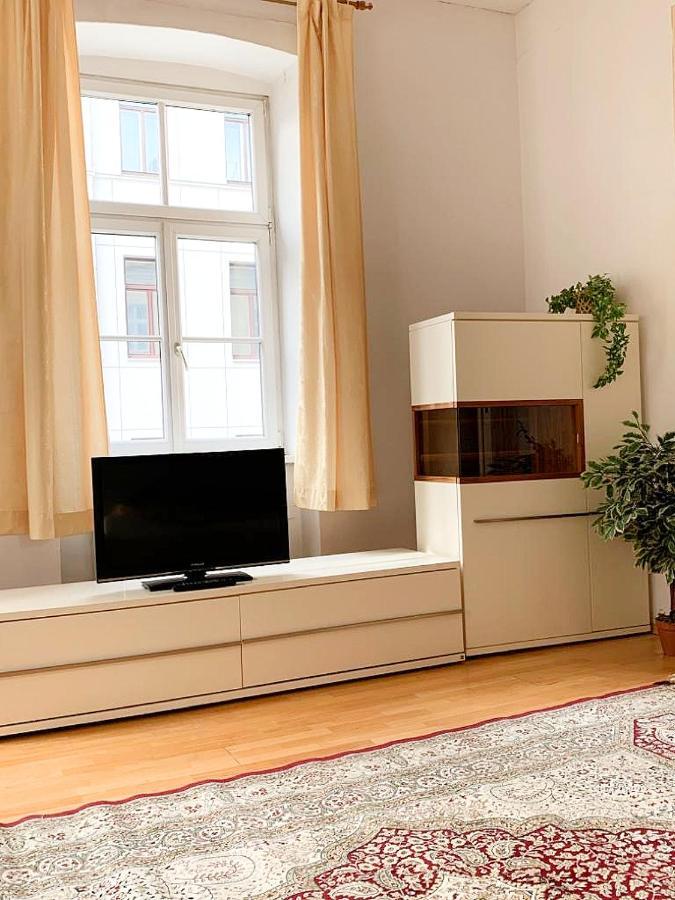 Pension Huber - Apartement Wien 9 Zewnętrze zdjęcie